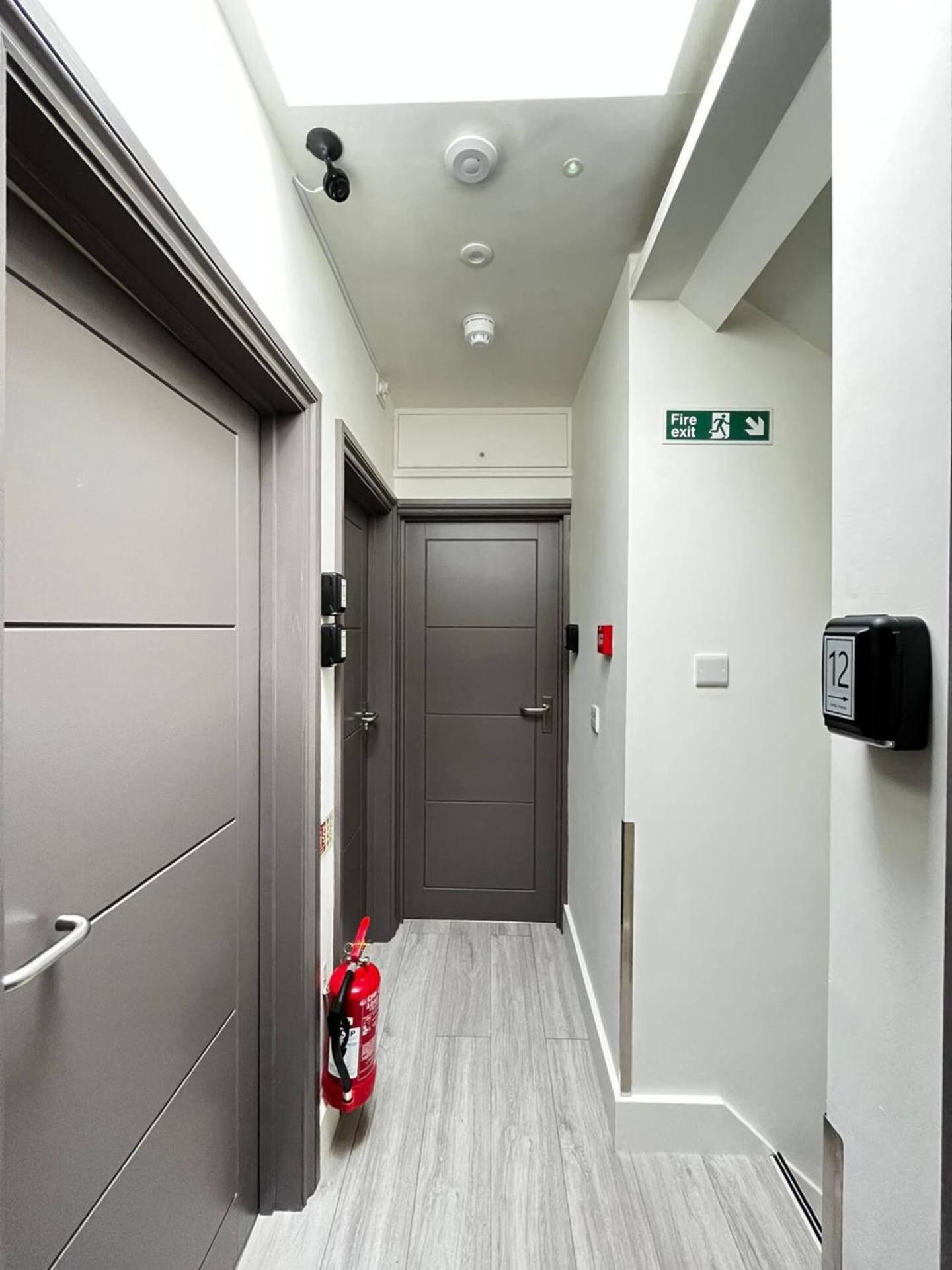 Apt 11 Seaside Serenity Chic Studio Steps To Beach Brighton Екстер'єр фото